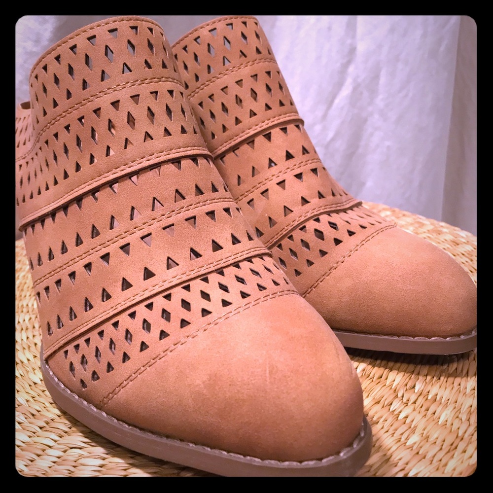 Cloudwalkers size 11 heels